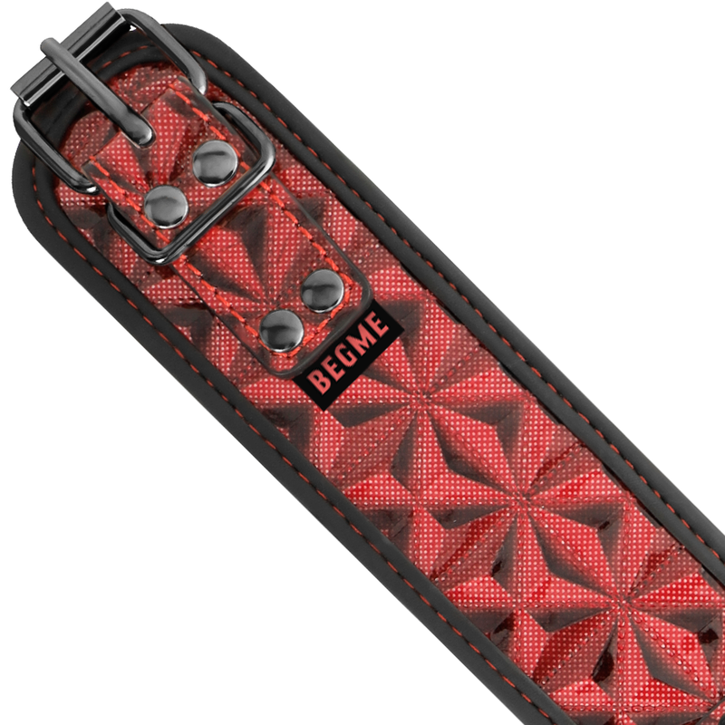 COLLETTO RED EDITION CON MORSETTI PER CAPEZZOLI CON FODERA IN NEOPRENE - CHARME VIBE