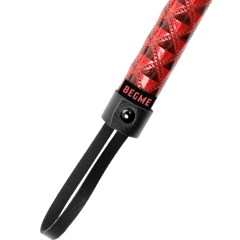 FLOGGER IN PELLE VEGANA EDIZIONE ROSSA - CHARME VIBE
