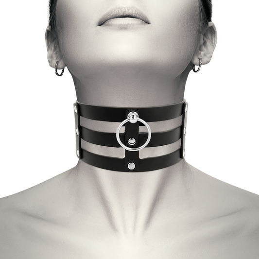 GIROCOLLO IN PELLE VEGANO STILE FETISH - CHARME VIBE
